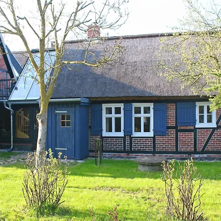 Дом отдыха In M Nkebude For 4 Personen, Cleaning Included Monkebude